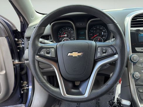 Used 2013 Chevrolet Malibu LS w/ Protection Package FWD image 13