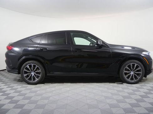 Used 2025 BMW X6 xDrive40i AWD/4WD image 2