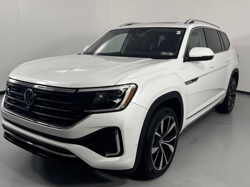 Used 2025 Volkswagen Atlas SEL Premium R-Line AWD/4WD image 3