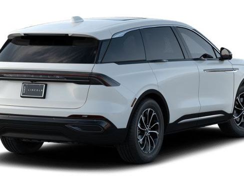 New 2026 Lincoln Nautilus Premier w/ Equipment Group 102A AWD/4WD image 3