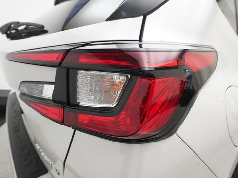Used 2024 Subaru Crosstrek 2.0i Premium AWD/4WD image 31