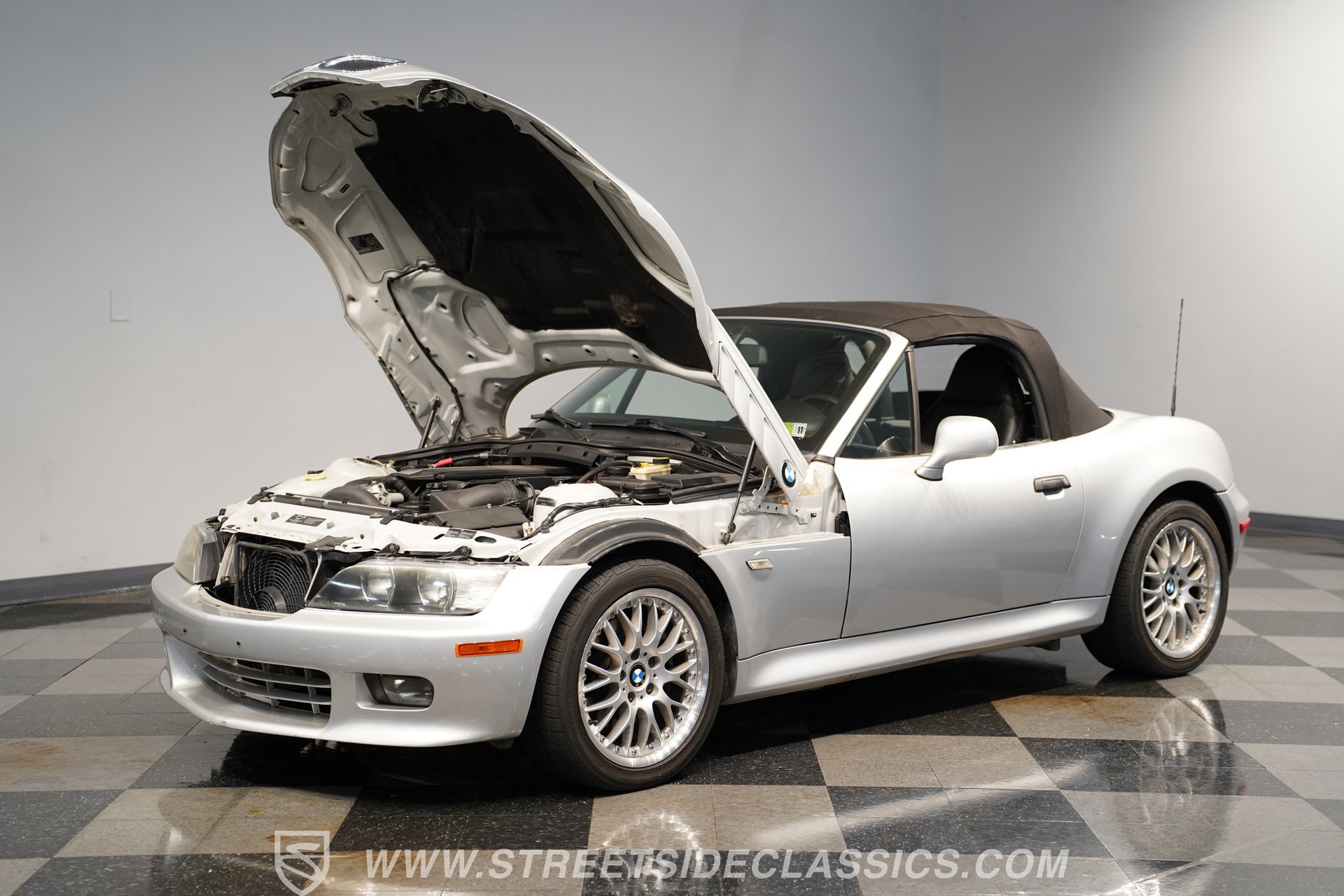 Used 2001 BMW Z3 3.0i RWD image 28