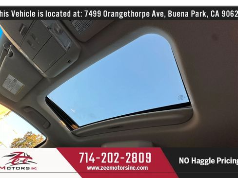 Used 2013 Toyota Sequoia Platinum RWD image 37