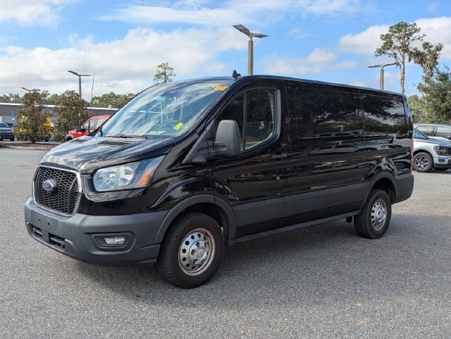Used 2023 Ford Transit 250 Low Roof RWD image 7