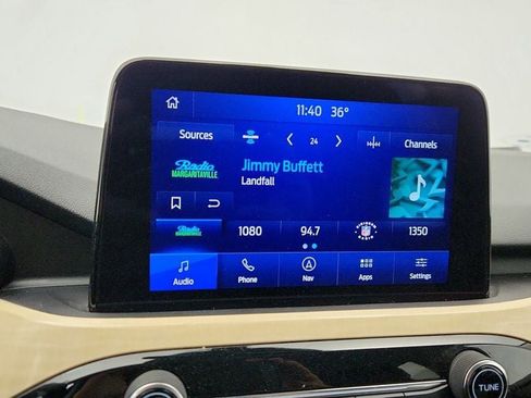 Used 2021 Ford Escape Titanium w/ Titanium Elite Package image 18