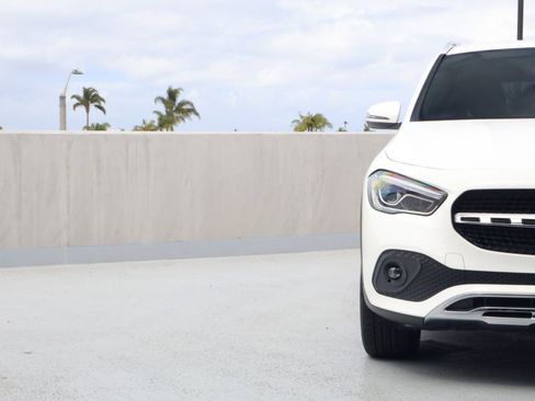 Used 2021 Mercedes-Benz GLA 250 image 12