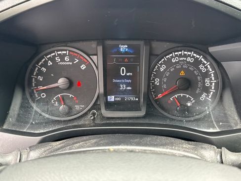 Used 2023 Toyota Tacoma SR AWD/4WD image 23
