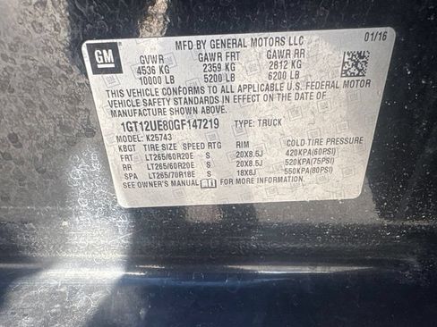 Used 2016 GMC Sierra 2500 Denali w/ Duramax Plus Package AWD/4WD image 20