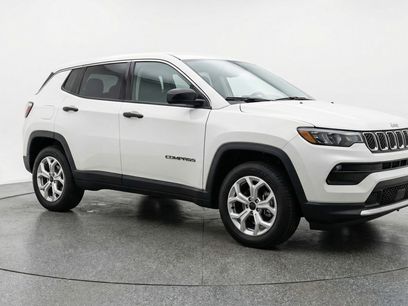 Used 2025 Jeep Compass Latitude