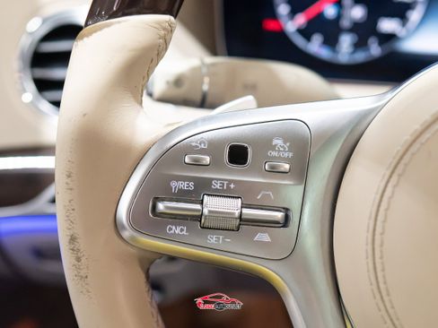 Used 2018 Mercedes-Benz S 560 4MATIC Sedan image 24