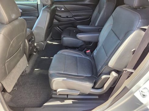 Certified 2019 Chevrolet Traverse RS w/ LPO, Floor Liner Package FWD image 12