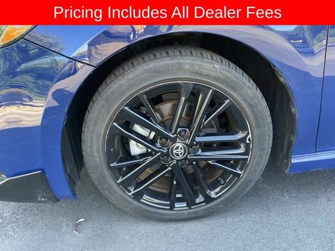 Used 2025 Toyota Camry SE FWD image 2