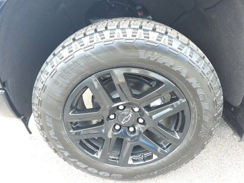 New 2025 Chevrolet Silverado 1500 RST w/ Convenience Package II image 6