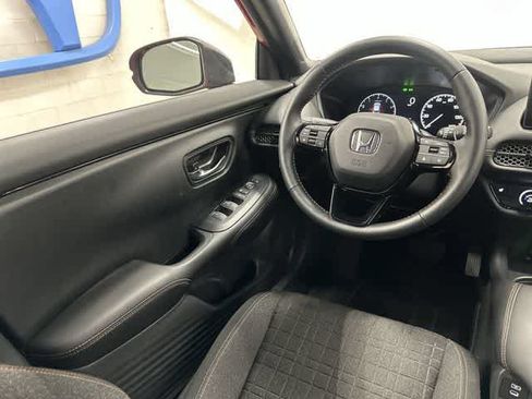 Used 2026 Honda HR-V Sport image 12