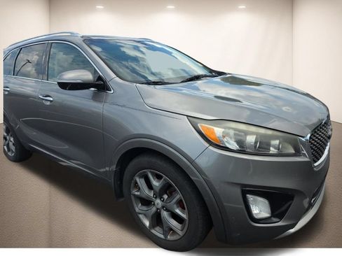 Used 2016 Kia Sorento SX FWD image 5