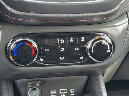 Used 2022 Chevrolet TrailBlazer RS FWD image 6