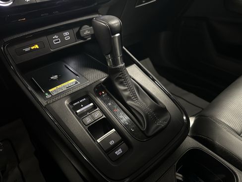 Used 2024 Honda CR-V EX-L image 16