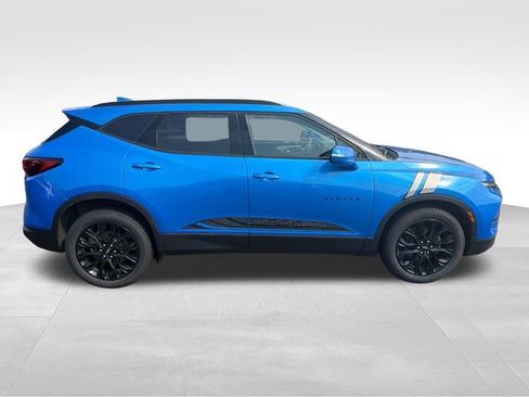 Used 2024 Chevrolet Blazer LT w/ LPO, Black Sport Package AWD/4WD image 7