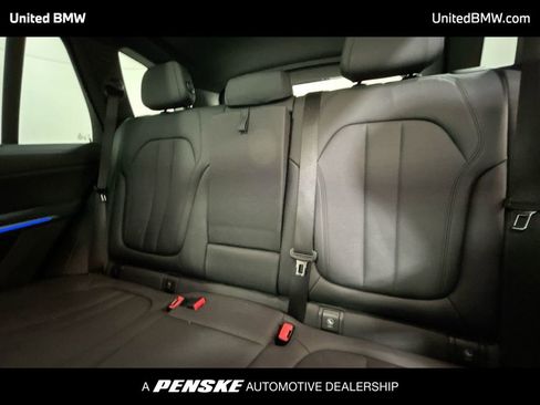 Used 2021 BMW X5 xDrive40i w/ Convenience Package image 21