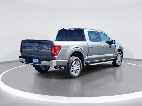 New 2026 Ford F150 XLT w/ Equipment Group 302A MID image 3