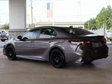 Used 2023 Toyota Camry SE image 3