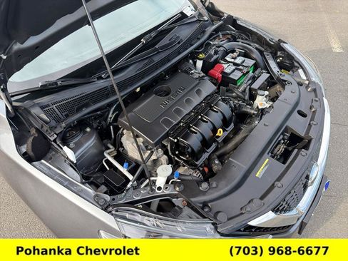Used 2018 Nissan Sentra SR FWD image 32