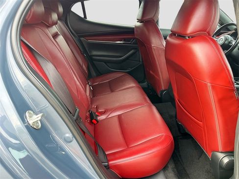 Used 2022 MAZDA MAZDA3 s image 28
