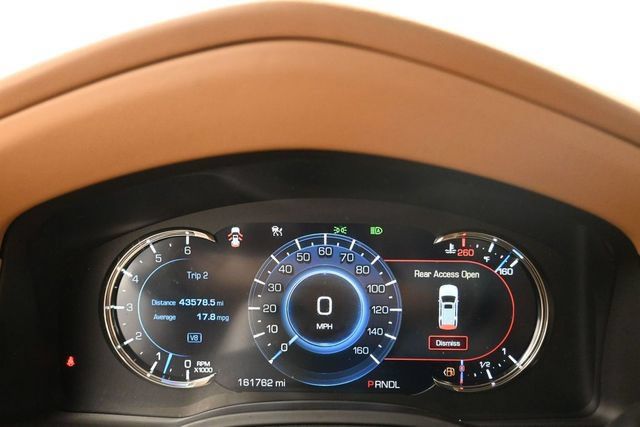 Used 2017 Cadillac Escalade Platinum AWD/4WD image 12