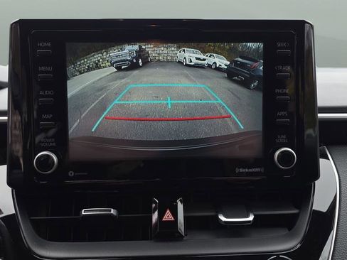 Used 2022 Toyota Corolla SE image 20