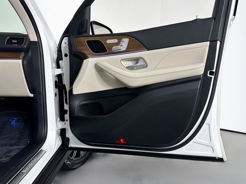 Certified 2025 Mercedes-Benz GLE 350 4MATIC image 24