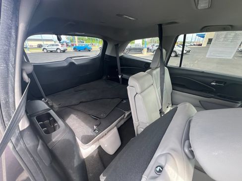 Used 2022 Honda Pilot EX-L image 12
