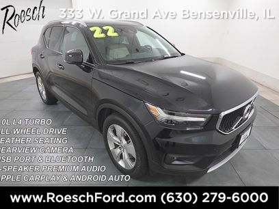 Used 2022 Volvo XC40 T5 Momentum