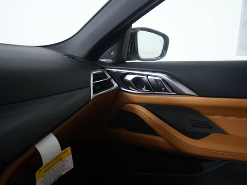 New 2027 BMW 430i Convertible RWD image 19