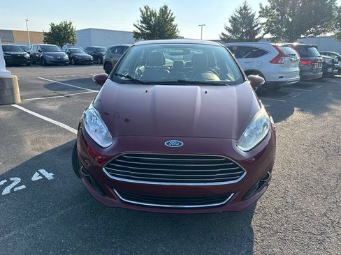 Used 2016 Ford Fiesta Titanium FWD image 2