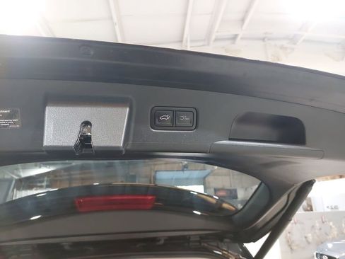 Used 2025 Kia Telluride S AWD/4WD image 14