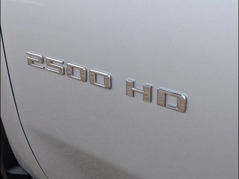 Used 2020 Chevrolet Silverado 2500 LT w/ Fleet Comfort Package RWD image 24
