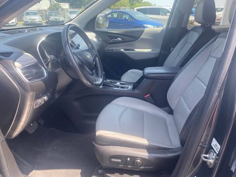 Used 2018 Chevrolet Equinox Premier AWD/4WD image 21
