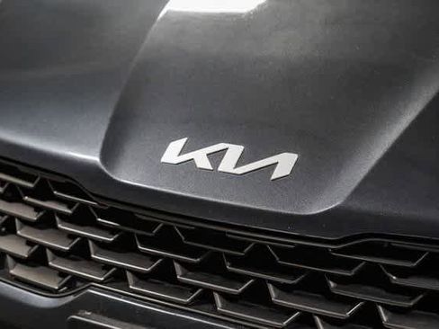Used 2022 Kia K5 LXS image 8