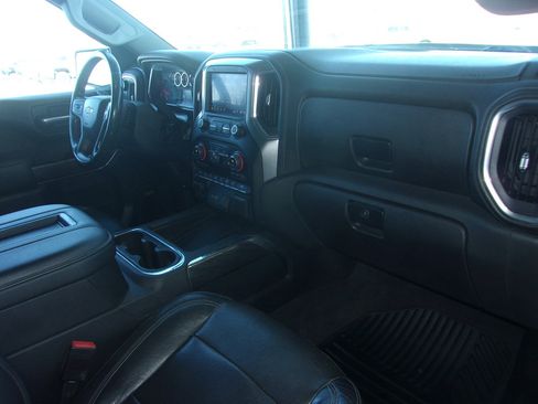 Used 2019 Chevrolet Silverado 1500 LTZ w/ LTZ Premium Package image 13