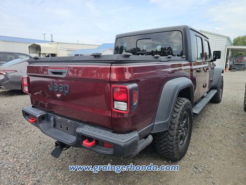 Used 2021 Jeep Gladiator Sport w/ Trailer Tow Package AWD/4WD image 7