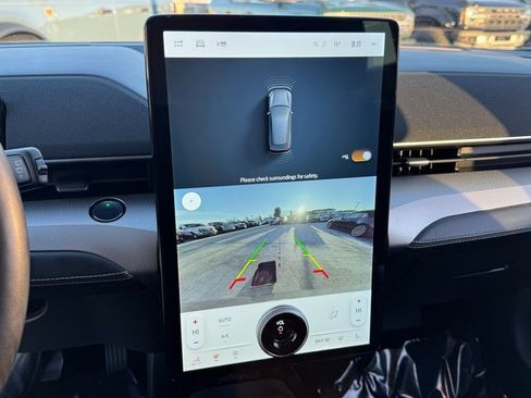 Used 2021 Ford Mustang Mach-E Select w/ Comfort/Appearance Package image 28