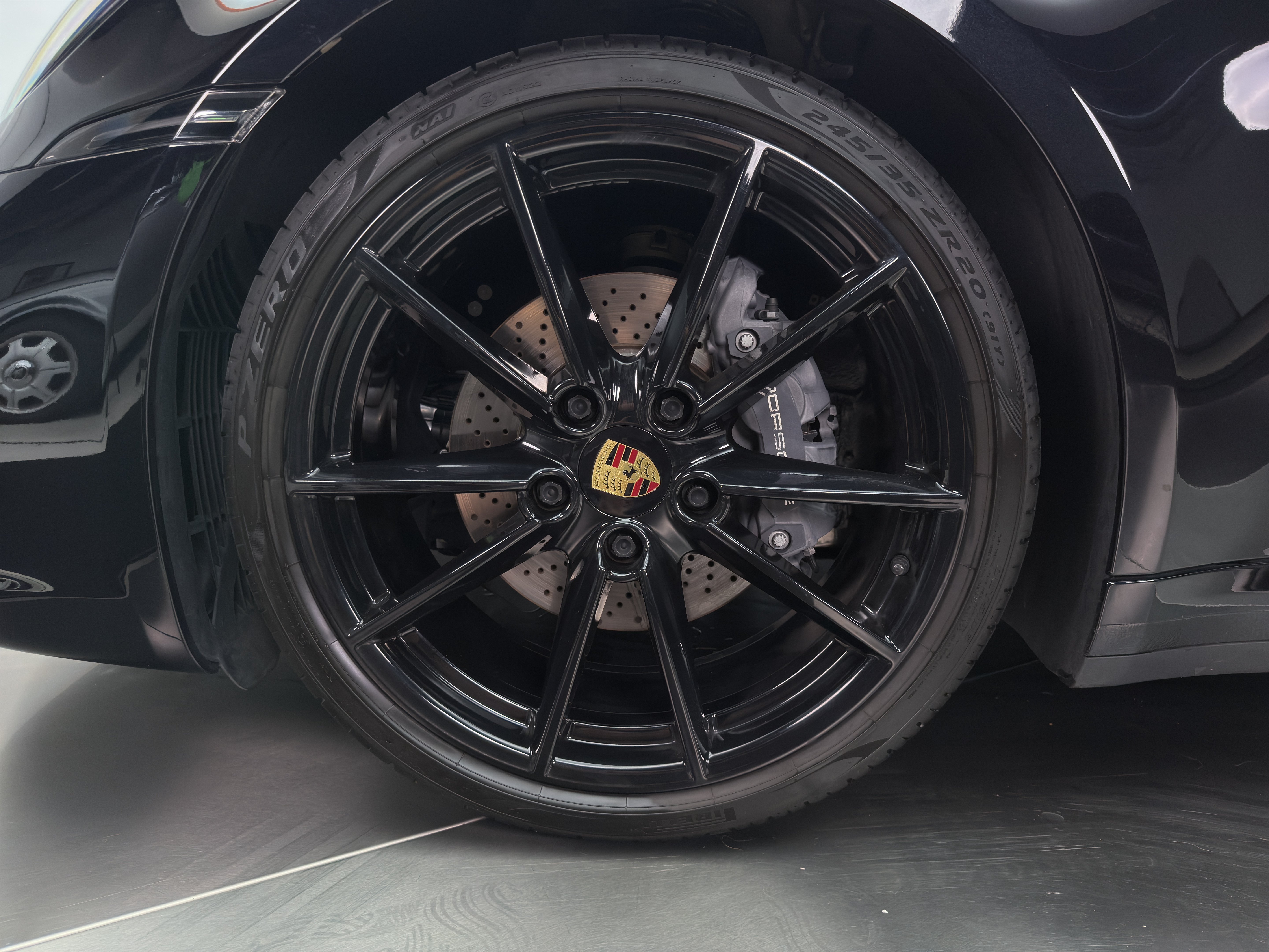 Used 2022 Porsche 911 Carrera image 13