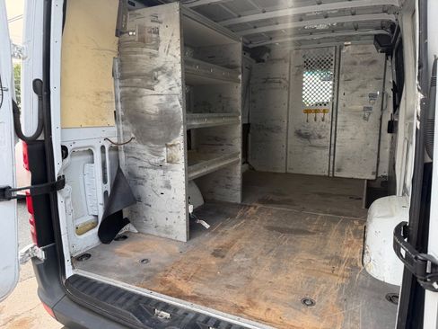 Used 2013 Mercedes-Benz Sprinter 2500 w/ Contractor Pkg image 12