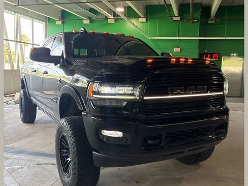 Used 2020 RAM 2500 Limited AWD/4WD image 1