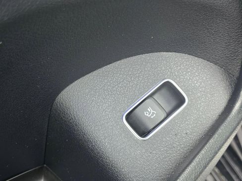 Used 2026 Mercedes-Benz GLE 450 4MATIC image 35