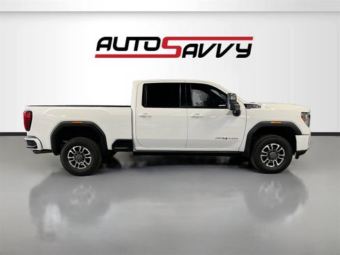 Used 2023 GMC Sierra 2500 AT4 image 8