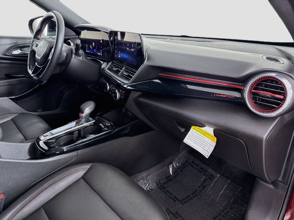 Used 2024 Chevrolet Trax RS FWD image 29