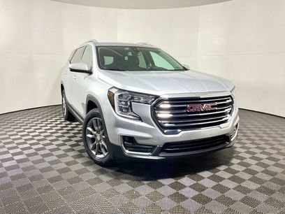 Used 2022 GMC Terrain SLT