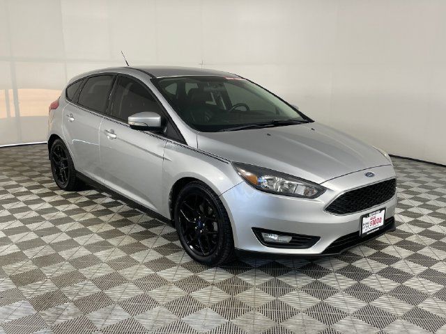Used 2016 Ford Focus SE w/ Equipment Group 201A FWD image 26