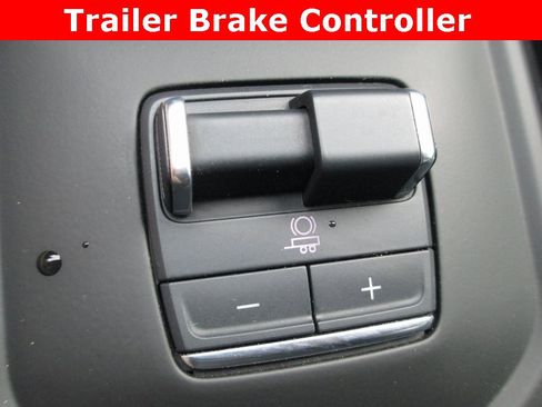 Used 2025 GMC Sierra 3500 Denali w/ Denali Reserve Package image 24